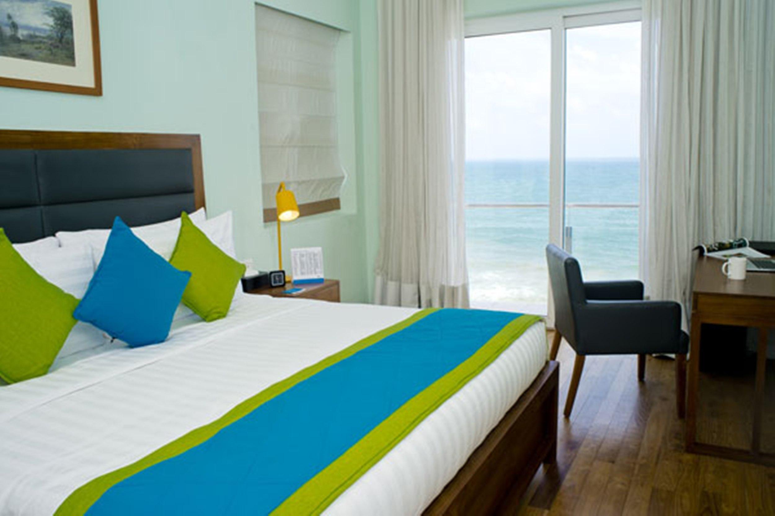 Ocean Edge Suites & Hotel Коломбо Экстерьер фото